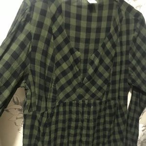 Relaxed Plaid Crepe Top